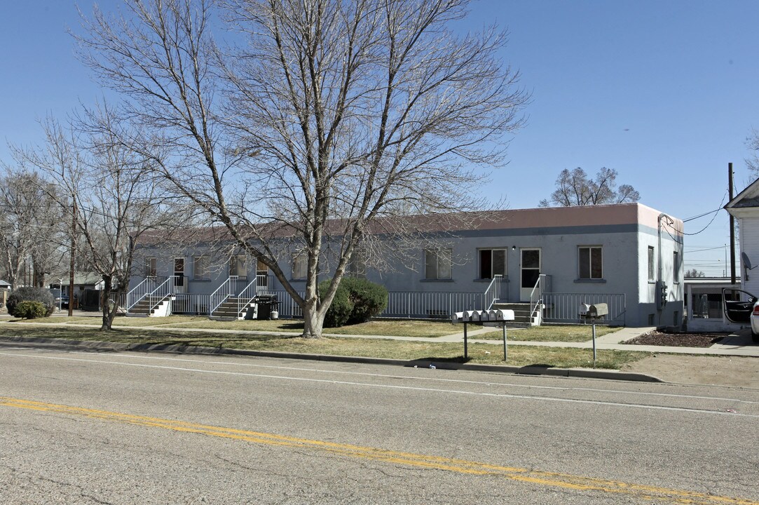 102 9th Ave in Greeley, CO - Building Photo