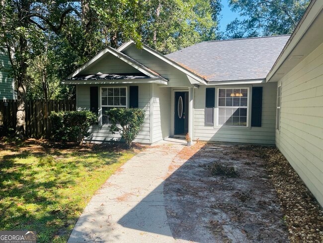 107 Elliott Way in St. Marys, GA - Building Photo - Building Photo