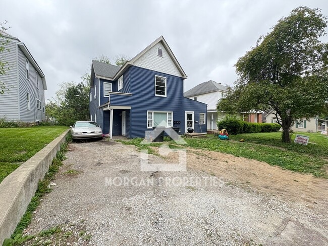 205 N Lincoln Ave, Unit 4 in Alexandria, IN - Building Photo - Building Photo