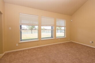 8603 E Windhaven Terrace Trail in Cypress, TX - Building Photo - Building Photo