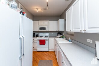 2849 N Southport Ave in Chicago, IL - Building Photo - Building Photo