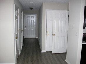 1055 Winners Cir in Bowling Green, KY - Building Photo - Building Photo