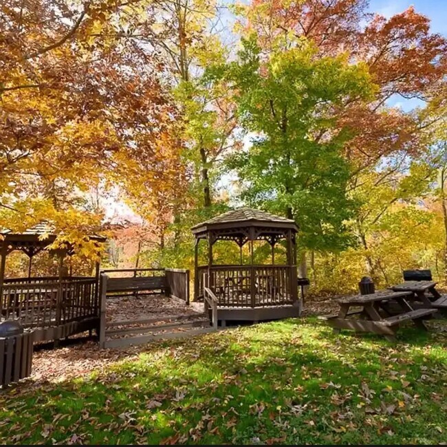 property at 5901 Mount Eagle Dr