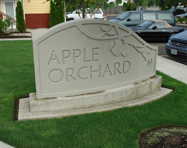 Apple Orchard in Eugene, OR - Building Photo - Building Photo