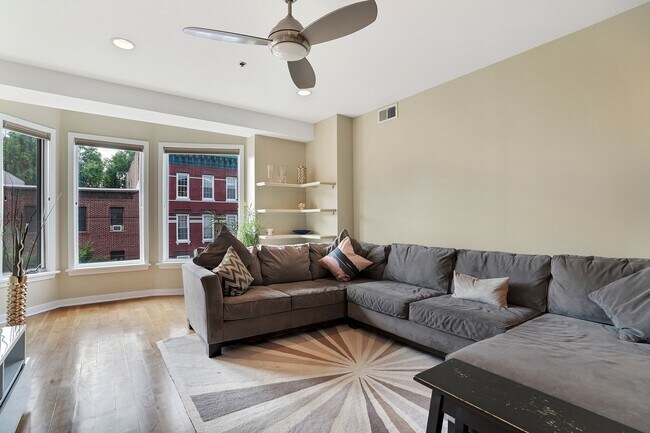 83 Monroe St in Hoboken, NJ - Building Photo - Building Photo