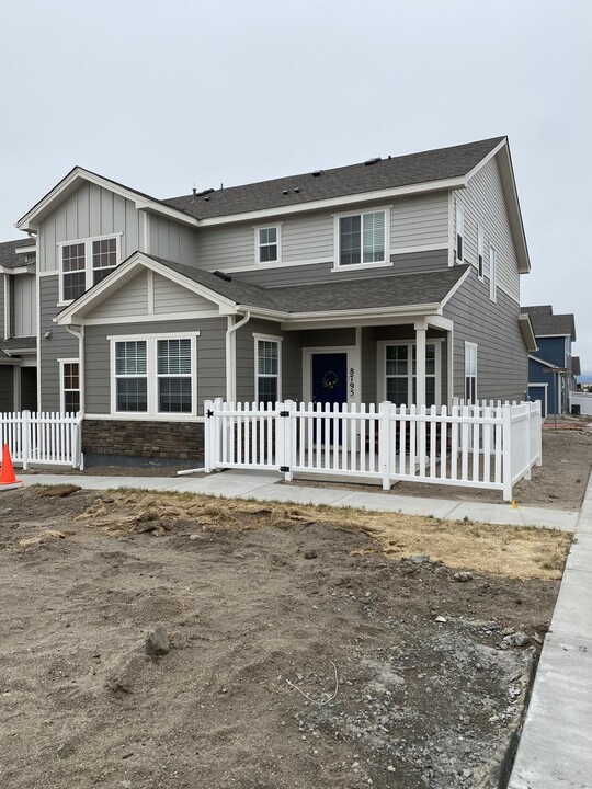 8795 Laurel Mountain Vw in Colorado Springs, CO - Building Photo