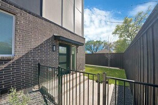 7207 Mohawk Dr in Dallas, TX - Building Photo