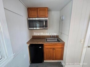 18 Main Rd in Holden, ME - Building Photo - Building Photo