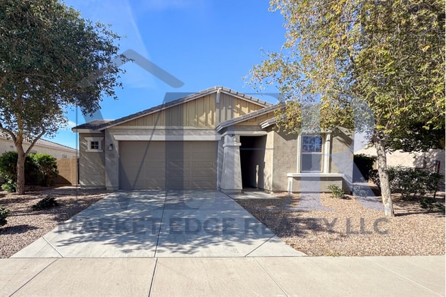 property at 910 S 199th Ln