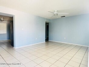 331 S Brevard Ave in Cocoa Beach, FL - Building Photo - Building Photo