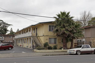 1711-1729 Lincoln Ave Apartments