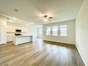 807 Black Hawk Dr in Princeton, TX - Building Photo - Building Photo