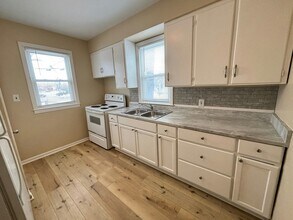 22517 Petersburg Ave in Eastpointe, MI - Building Photo - Building Photo