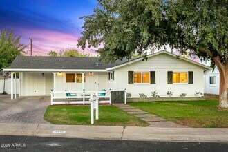 3429 N 45th St in Phoenix, AZ - Building Photo - Building Photo