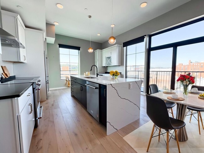property at 2635 Penn Ave