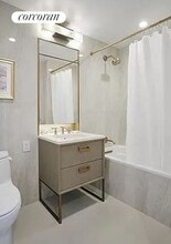 3 Ct Square W in Queens, NY - Building Photo - Building Photo
