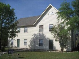 3003 Whisper Oaks Ln in Georgetown, TX - Building Photo