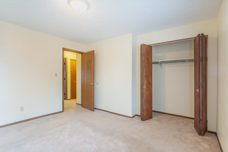 Brookpoint Apartments in Medina, OH - Building Photo - Interior Photo