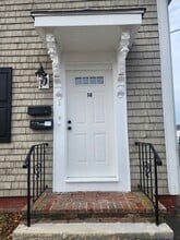 14 Everett St in Middleboro, MA - Building Photo - Building Photo