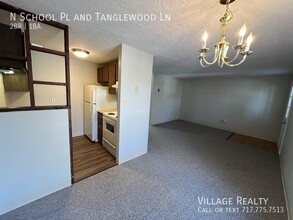 317 N School Pl in Dallastown, PA - Building Photo - Building Photo