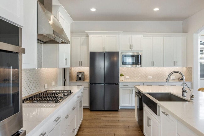 property at 4196 E Coconino Pl