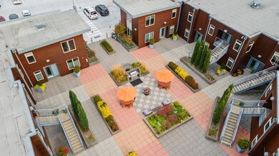 The Beverly in Portland, OR - Foto de edificio - Building Photo