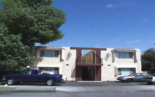 45860 Sage St in Indio, CA - Foto de edificio - Building Photo