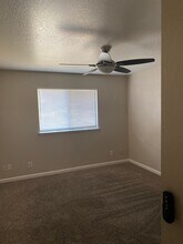1547 Dana Dr in Redding, CA - Building Photo - Building Photo
