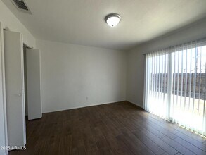 4731 E Caballero St, Unit 3 in Mesa, AZ - Building Photo - Building Photo