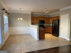 2100 Cabela Dr in Buford, GA - Building Photo - Building Photo
