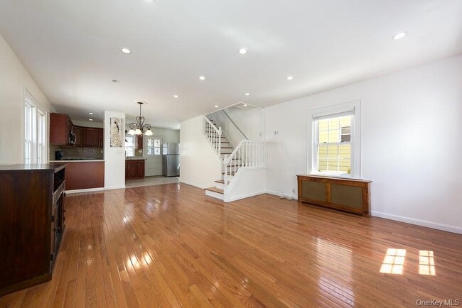 property at 353 W Jamaica Ave