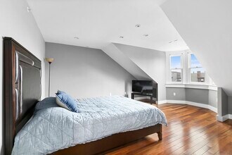 666 Massachusetts Ave, Unit 5 in Boston, MA - Building Photo - Building Photo