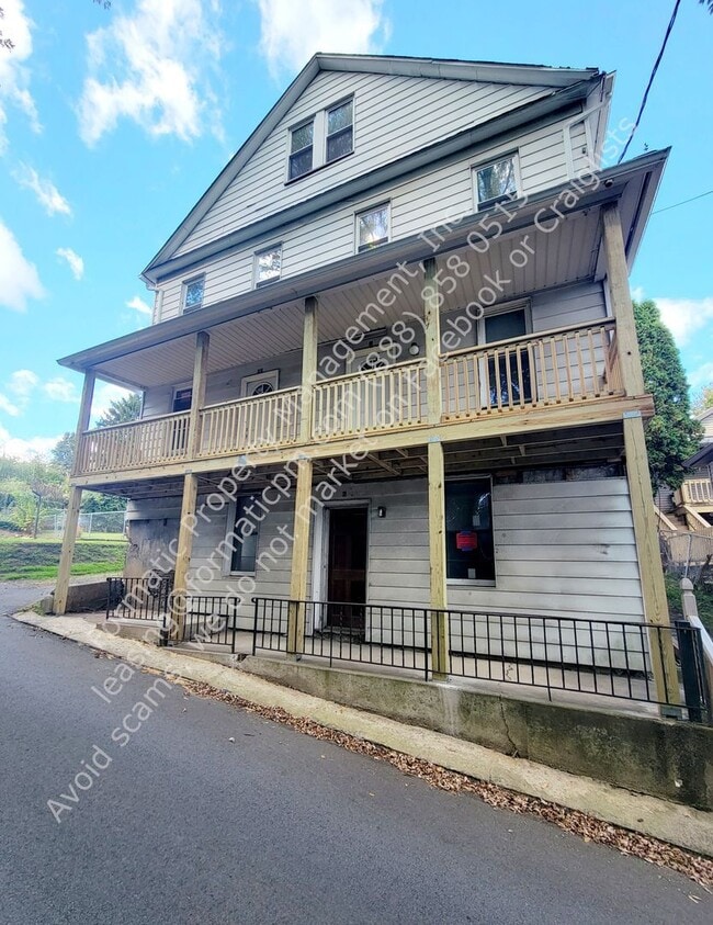 property at 7-9-11 Tobin Ln