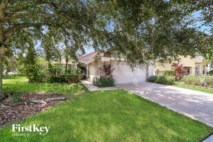 6810 Eagle Ridge Loop in Lakeland, FL - Building Photo