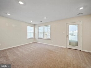 78 Stratton Dr in Charles Town, WV - Building Photo - Building Photo