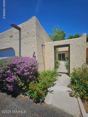 905 W Conway Ave in Las Cruces, NM - Building Photo