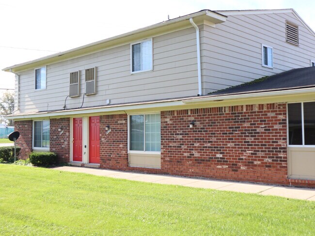 Webberville Apartments in Webberville, MI - Foto de edificio - Building Photo