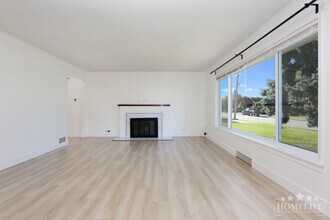 9640 Hazel St in Chilliwack, BC - Building Photo - Building Photo
