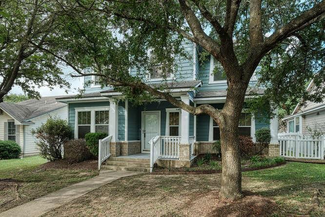 753 Scrutchins Rd in Kyle, TX - Building Photo