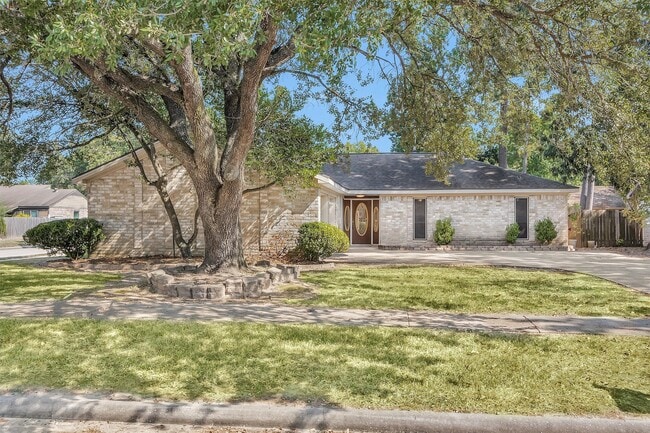 23918 Spring Gum Dr in Spring, TX - Building Photo - Building Photo