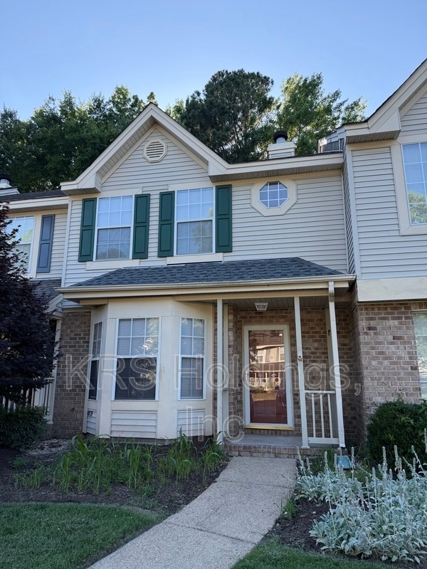 property at 146 Corwin Cir