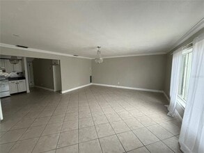 1345 Drew St in Clearwater, FL - Building Photo - Building Photo