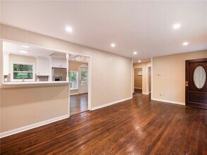 2949 Judylyn Dr in Decatur, GA - Building Photo - Building Photo