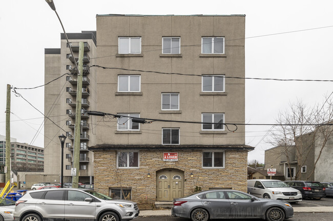 88 Frontenac St in Gatineau, QC - Building Photo - Building Photo