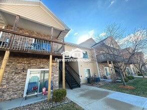2000 Meadow Ct in Des Moines, IA - Building Photo - Building Photo