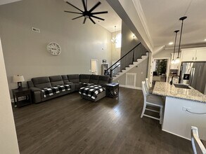 1922 Shield Dr in Clarksville, TN - Building Photo - Building Photo