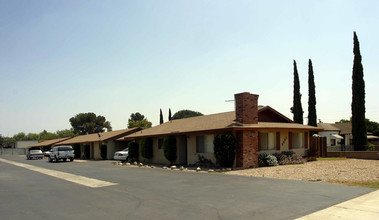 8995 Juniper Ave in Fontana, CA - Building Photo - Building Photo