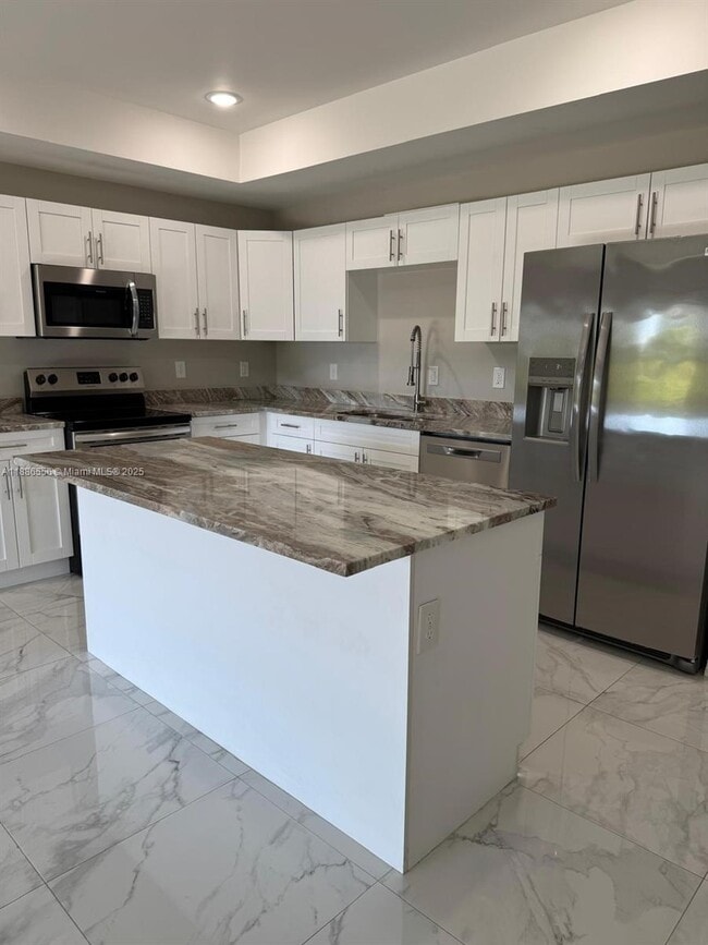 property at 608 Alabama Rd S