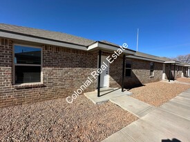 2514 E 14th St in Clovis, NM - Building Photo