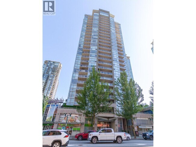 2978 Glen Dr in Coquitlam, BC - Building Photo - Building Photo